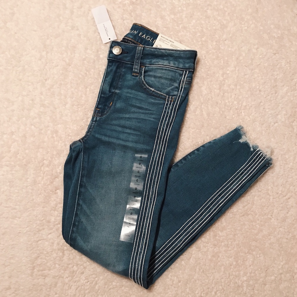 AE Hi-rise Jegging Crop with side stripe